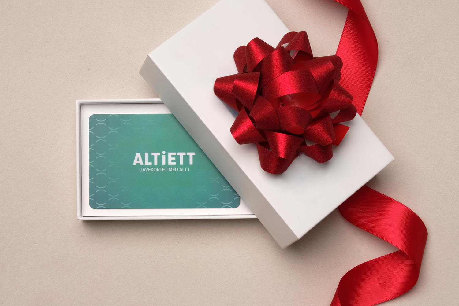 Altiett Gavekort Alti_Rødrosett_ Web Art